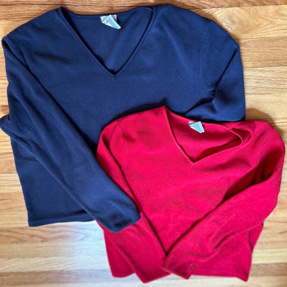Old Navy fleece shirts, set of 2, red and blue, size small
